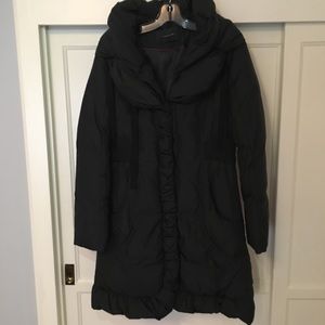 Tahari puffer down jacket size S